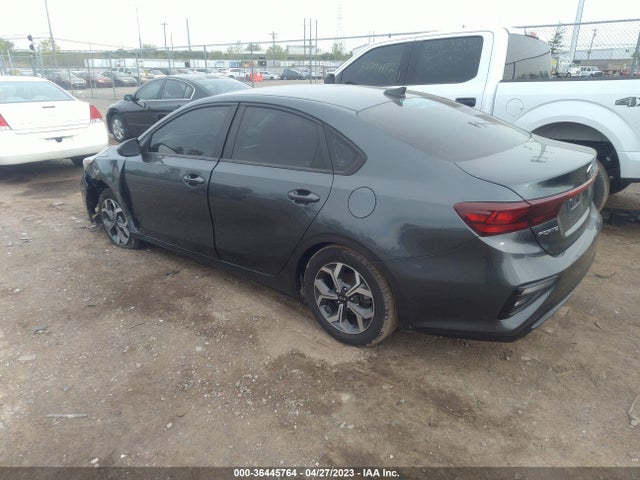 2019 KIA FORTE LXS VIN: 3KPF24AD0KE122347