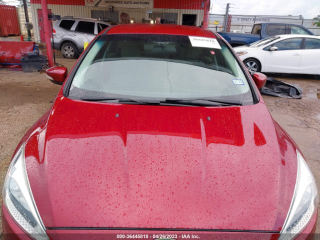 1FADP3F28FL299841 Ford FOCUS SE