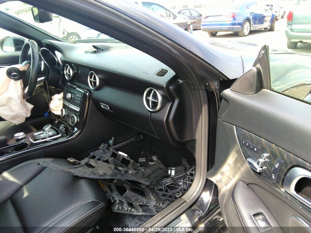 2019 Mercedes-Benz SLC-Class, VIN: WDDPK3JA3KF157013