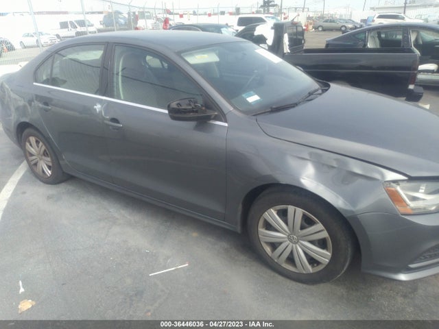 3VW2B7AJ0HM395029 Volkswagen Jetta 1.4t S