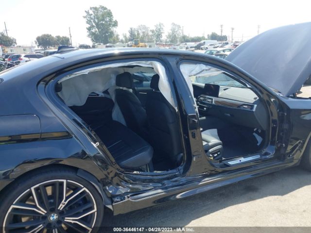 WBA13BK04NCL07582 BMW 5 Series M550i Xdrive