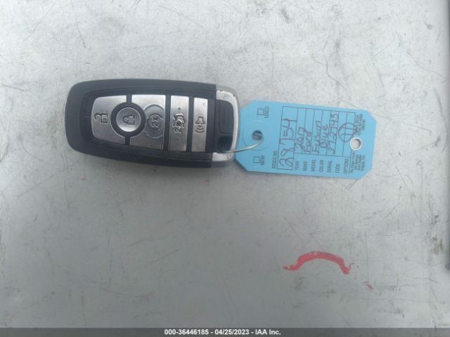 3FA6P0HD9HR372743 Ford FUSION SE