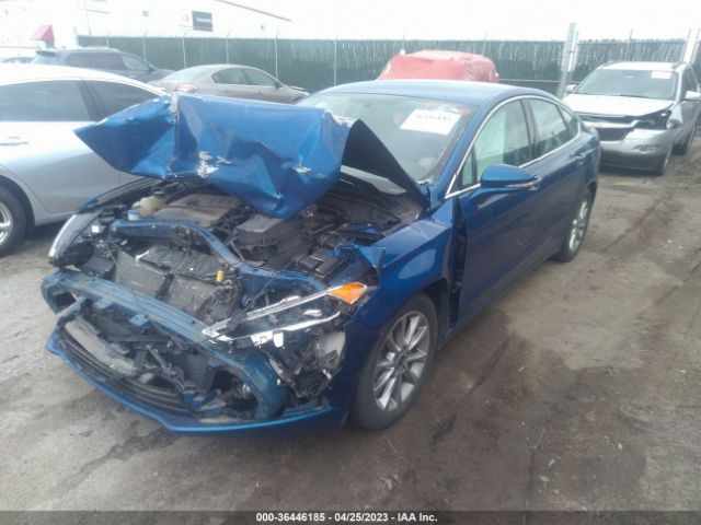 3FA6P0HD9HR372743 Ford FUSION SE