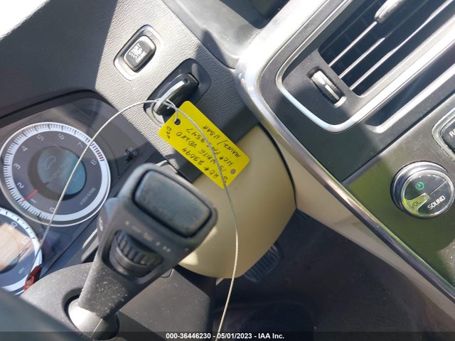 2013 VOLVO S60 T5 VIN: YV1612FSXD2205020