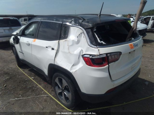3C4NJCBBXJT227574 Jeep Compass Latitude