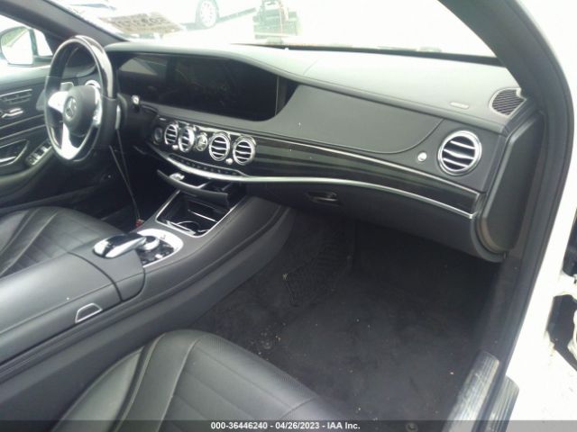 W1KUG8GB7LA529064 Mercedes-Benz S 560 4matic