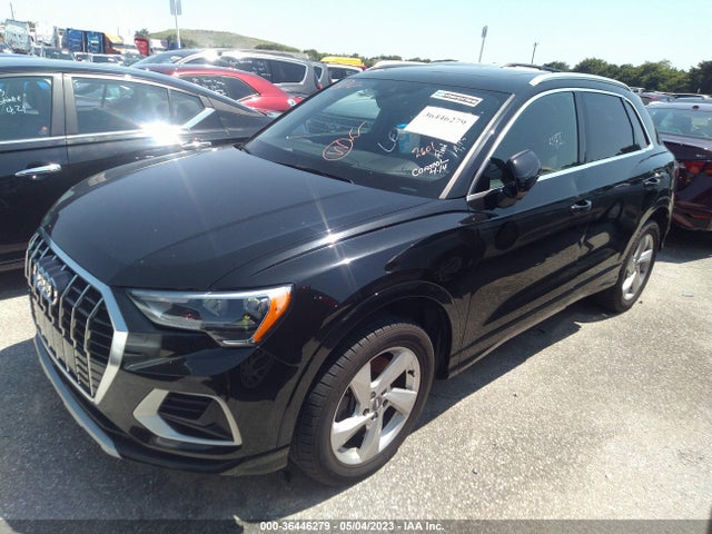 WA1AECF32L1026813 Audi Q3 PREMIUM