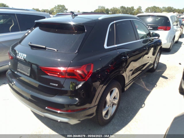 WA1AECF32L1026813 Audi Q3 PREMIUM