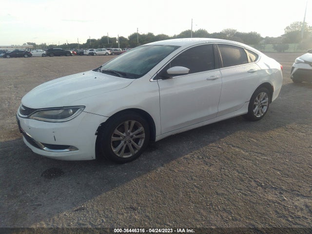Chrysler 200 Limited 2016 1C3CCCAB7GN171156 Image 2