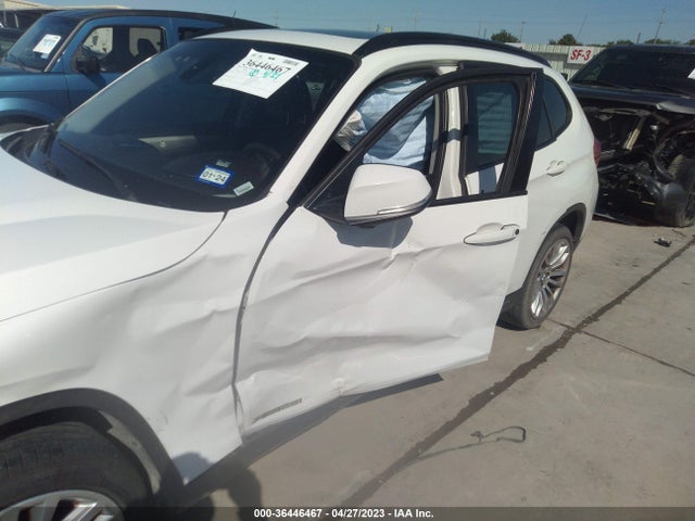 BMW X1 Xdrive28i 2014 WBAVL1C57EVY21646 Image 6