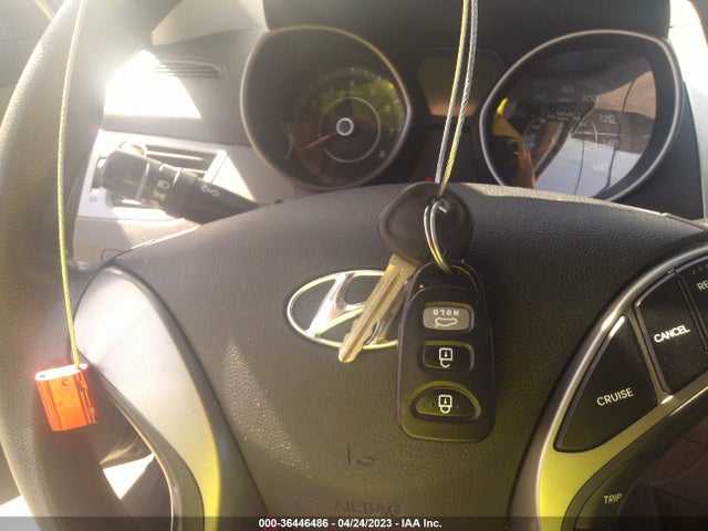 2013 HYUNDAI ELANTRA GLS VIN: 5NPDH4AE8DH236884