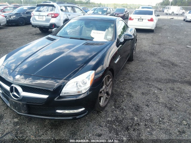 2014 Mercedes-Benz SLK-Class, VIN: WDDPK4HA1EF080674
