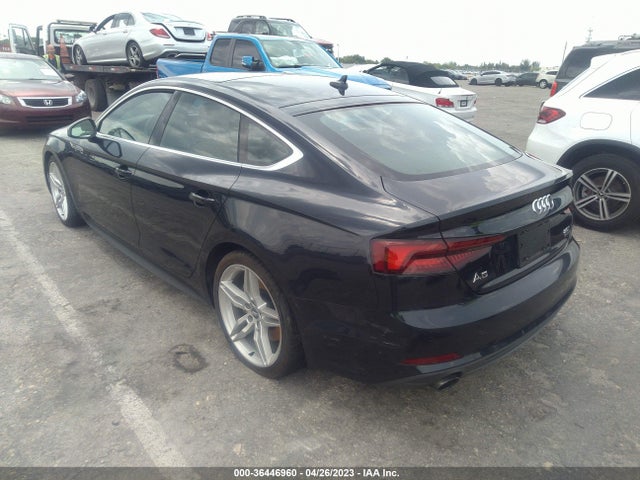 WAUENCF51JA088481 Audi A5 Sportback Premium Plus
