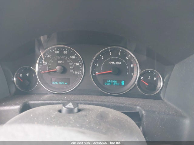 2007 JEEP COMMANDER SPORT VIN: 1J8HG48PX7C598221