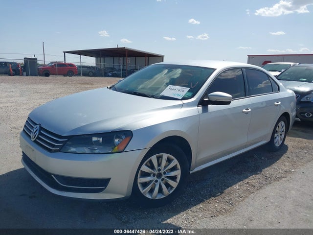 1VWAT7A33EC097680 Volkswagen Passat Wolfsburg Ed
