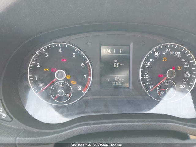 1VWAT7A33EC097680 Volkswagen Passat Wolfsburg Ed