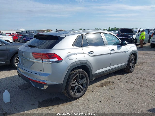 2020 VOLKSWAGEN ATLAS CROSS SPORT 2.0T SE VIN: 1V24C2CA0LC204629