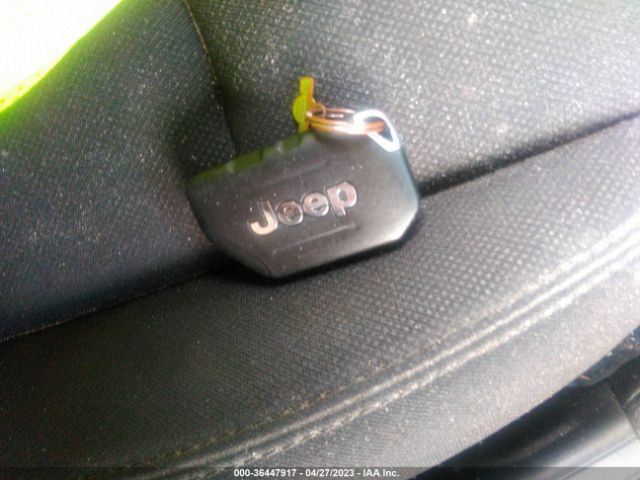 1C4HJXDN3KW565793 Jeep Wrangler Unlimited Sport S