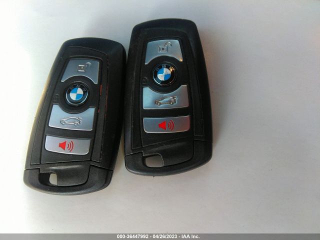 WBA8E5G58HNU22936 BMW 3 Series 320i Xdrive