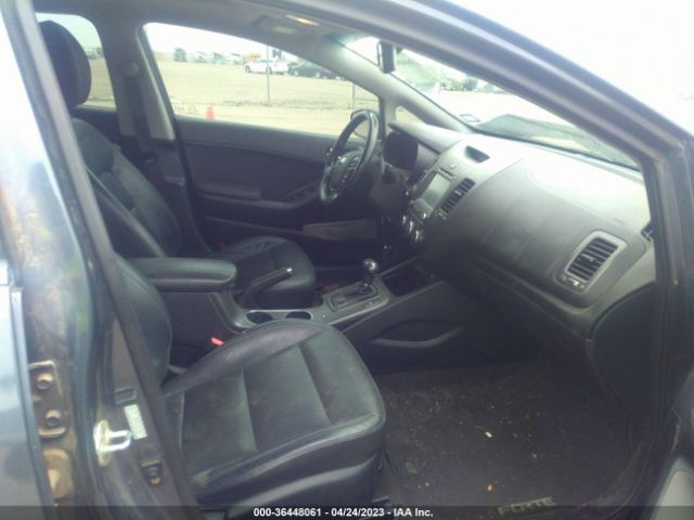 KNAFZ4A82G5554615 KIA FORTE EX