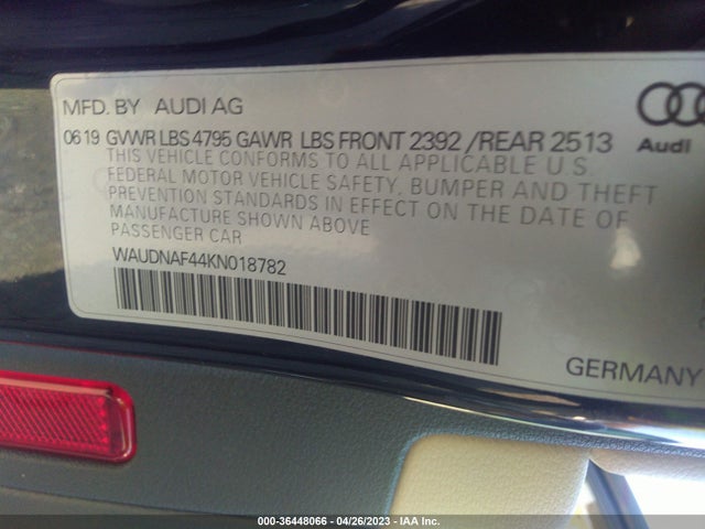 WAUDNAF44KN018782 Audi A4 PREMIUM