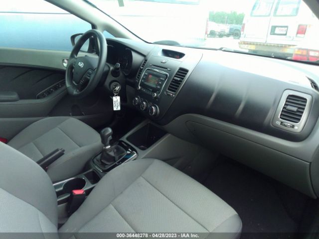 3KPFK4A72JE250226 KIA FORTE LX