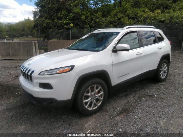 1C4PJMCS7HW500259 Jeep Cherokee Latitude