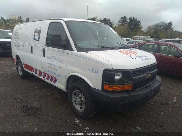 2015 1GCWGFFF3F1110516 main image