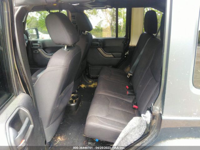 1C4BJWDG7EL288136 Jeep Wrangler Unlimited Sport