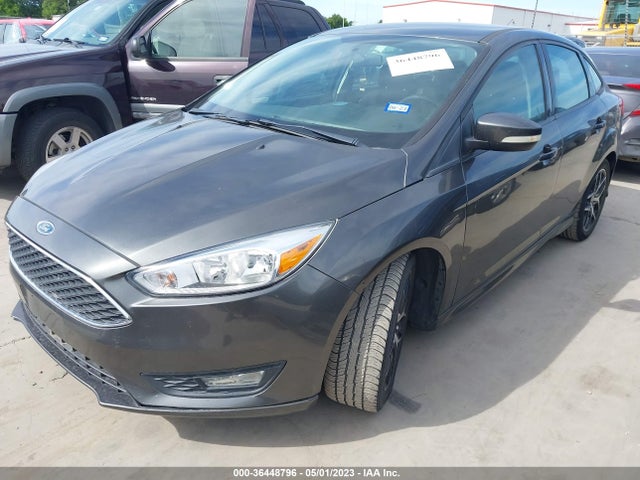 Ford FOCUS SE 2015 1FADP3F26FL315051 Image 2