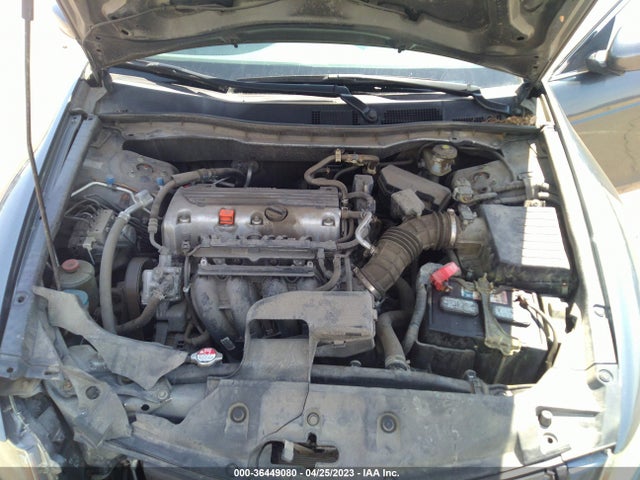 2011 HONDA ACCORD SDN LX VIN: 1HGCP2F33BA124042