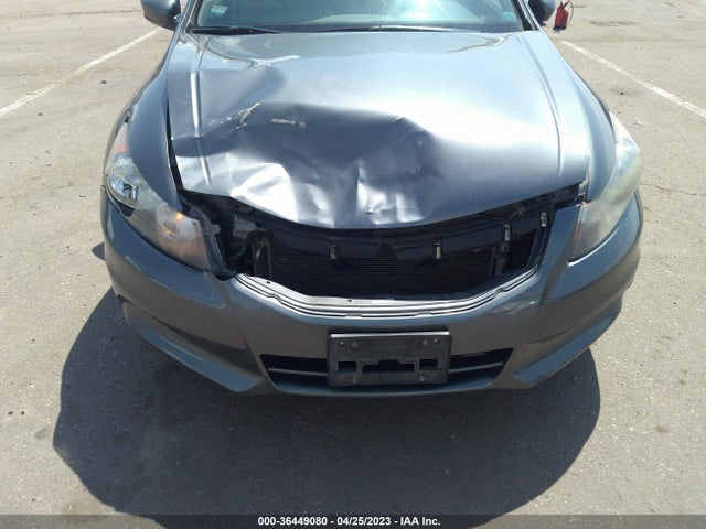 2011 HONDA ACCORD SDN LX VIN: 1HGCP2F33BA124042