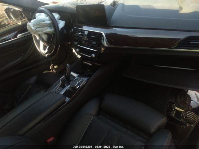 WBAJE7C55JG892127 BMW 5 Series 540i Xdrive