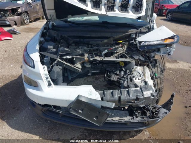 1C4PJLCB7FW566897 Jeep Cherokee Latitude