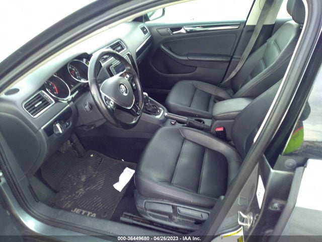 3VWL17AJ5GM204906 Volkswagen Jetta Sedan 1.8t Sel