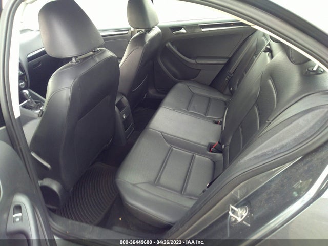 3VWL17AJ5GM204906 Volkswagen Jetta Sedan 1.8t Sel