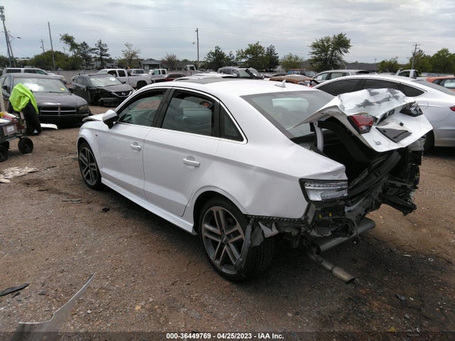 Audi A3 Sedan Premium Plus 2018 WAUGUGFF9J1019422 Image 3