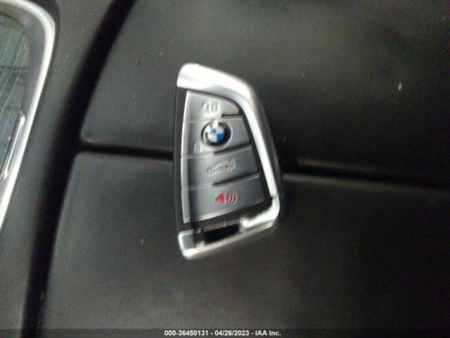 WBA7F0C35HGM21652 BMW 7 Series 750i