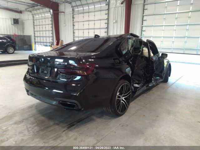 WBA7F0C35HGM21652 BMW 7 Series 750i