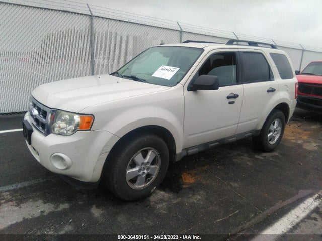 2009 FORD ESCAPE XLT VIN: 1FMCU03739KB63359