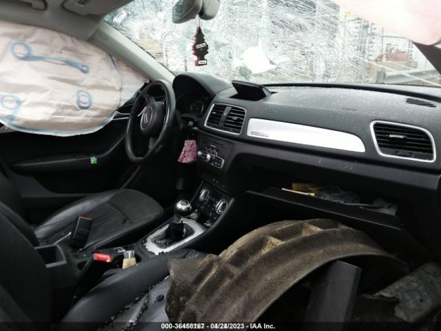 WA1EFCFS2FR013653 Audi Q3 2.0t Premium Plus