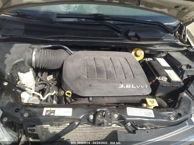 2C4RC1BG0ER421437 Chrysler Town & Country Touring