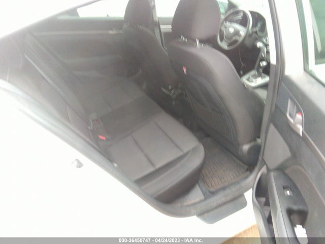 Hyundai Elantra Value Edition 2018 5NPD84LF4JH332190 Image 8