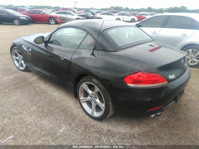 2016 BMW Z4, VIN: WBALL5C51G5A21221