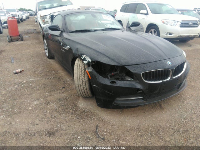 2016 BMW Z4, VIN: WBALL5C51G5A21221