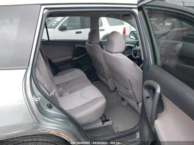 2008 TOYOTA RAV4 VIN: JTMZD33V585111498