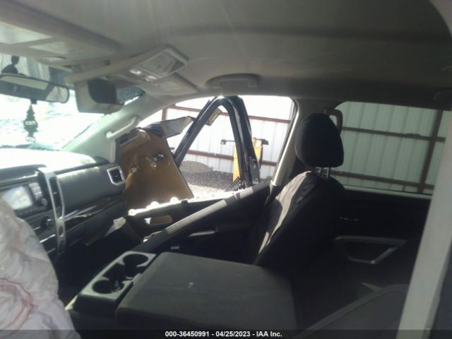 1N6AA1EK1JN504611 Nissan TITAN SV
