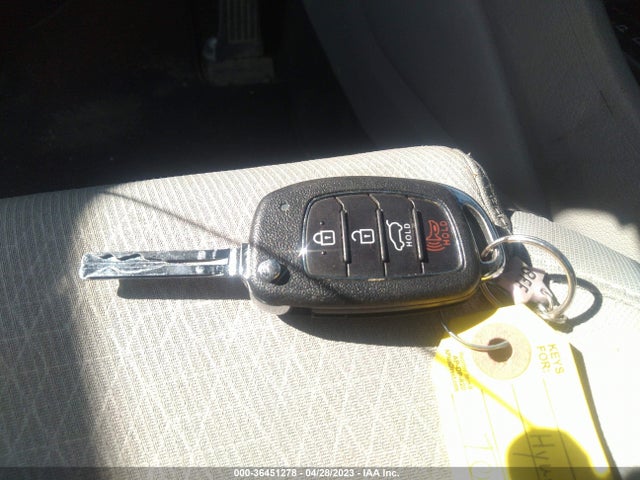 Hyundai TUCSON SEL 2018 KM8J3CA48JU802400 Image 3