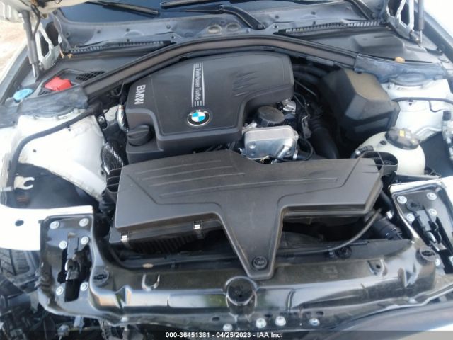 WBA8E1G51HNU14931 BMW 3 Series 320i