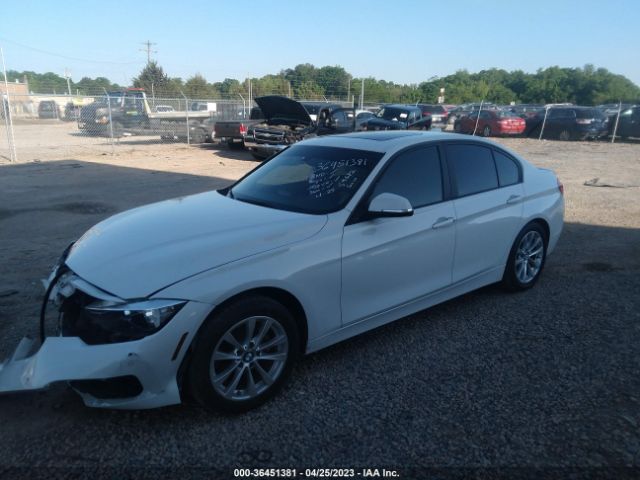 WBA8E1G51HNU14931 BMW 3 Series 320i